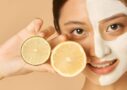 লেবু দিয়ে মুখের দাগ দূর করা